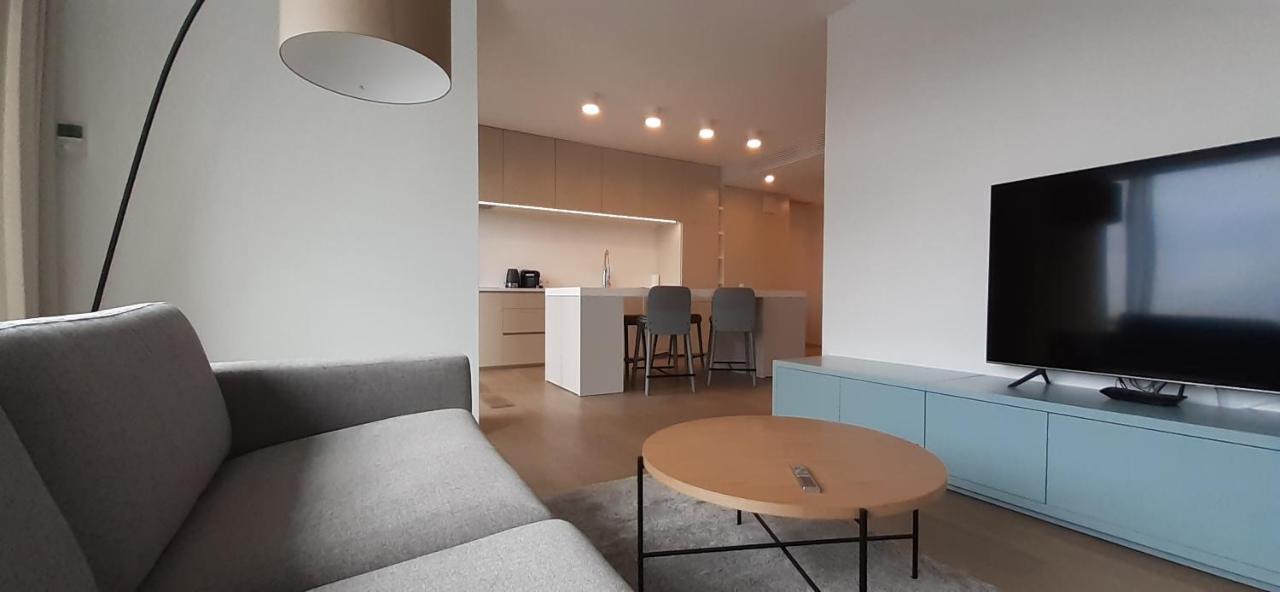 Apartamenty I.M.A Towarowa พอซนาน ภายนอก รูปภาพ