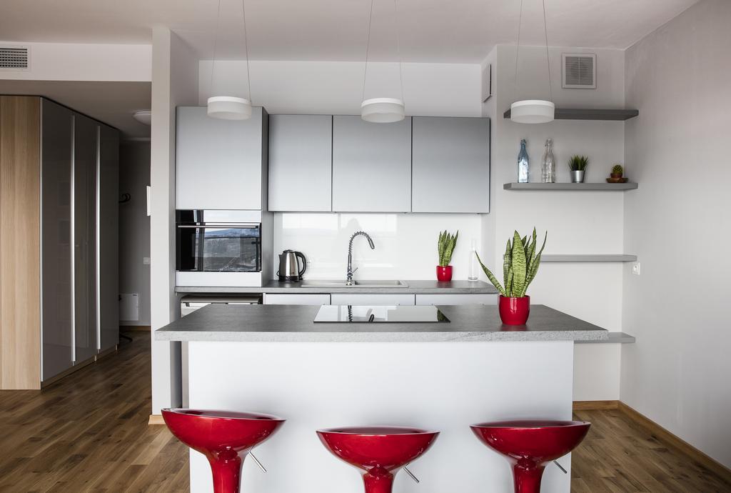 Apartamenty I.M.A Towarowa พอซนาน ภายนอก รูปภาพ