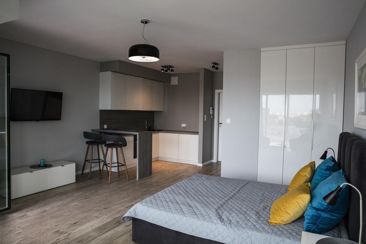 Apartamenty I.M.A Towarowa พอซนาน ภายนอก รูปภาพ