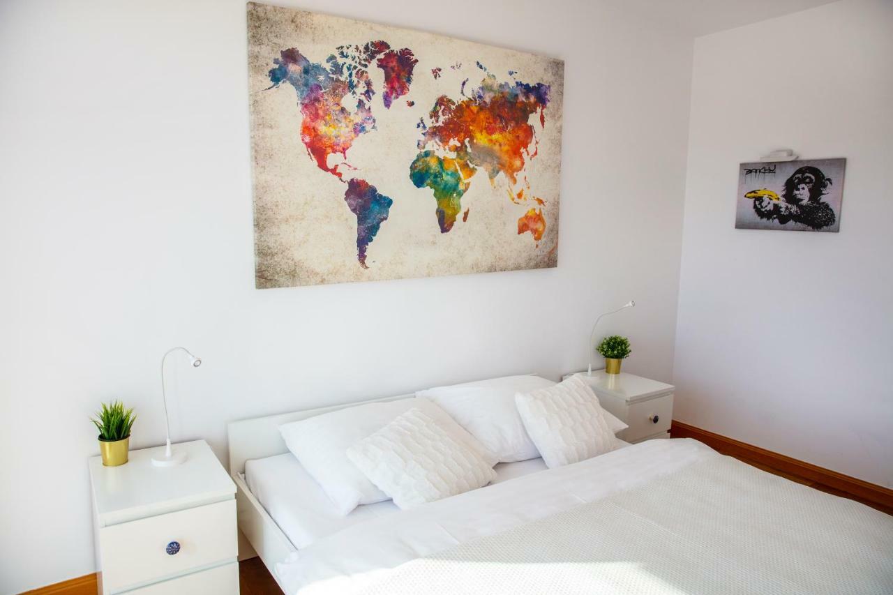Apartamenty I.M.A Towarowa พอซนาน ภายนอก รูปภาพ